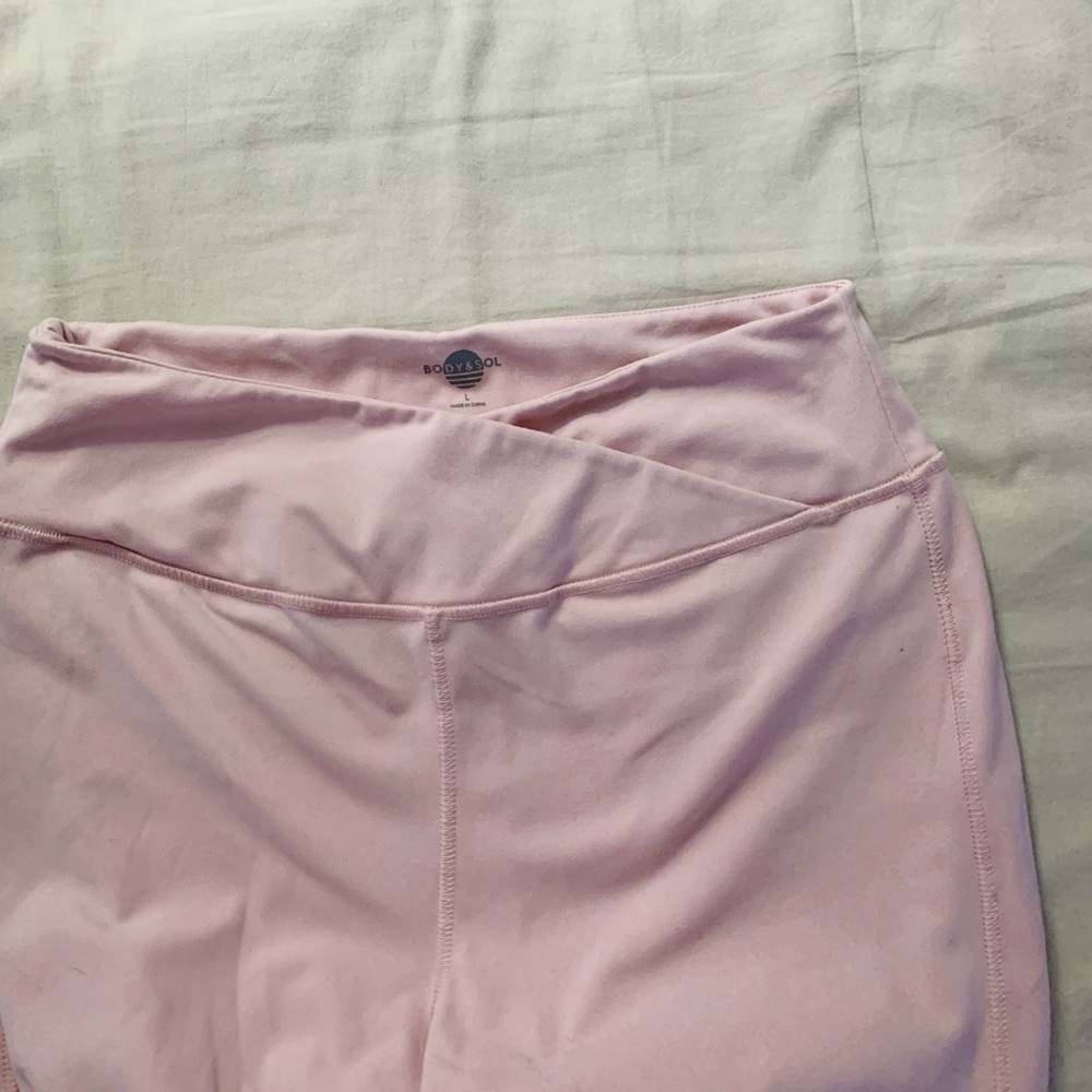 Body and Soul - Pink Yoga Pants